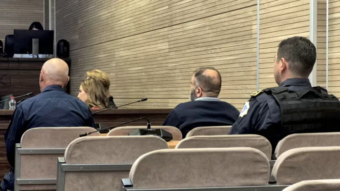 Ispitani prvi svedoci u slučaju Šaćira Lutvije; Filipović: Postupak identifikacije nezakonit (Foto: Kim) Ispitani prvi svedoci u slučaju Šaćira Lutvije; Filipović: Postupak identifikacije nezakonit (Foto: Kim)