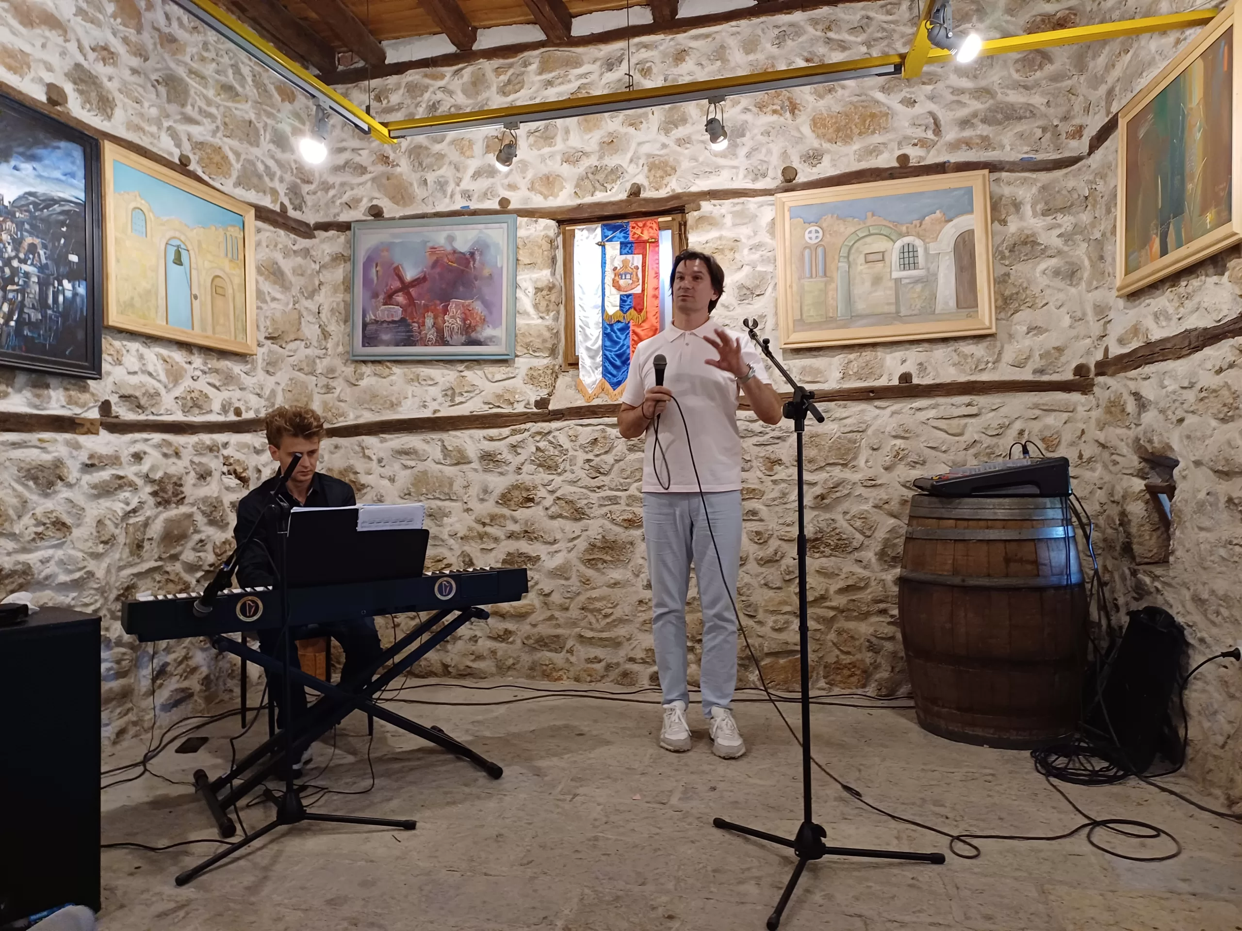 Muzičko-poetsko veče održano u Velikoj Hoči 2 20250621 151506 scaled