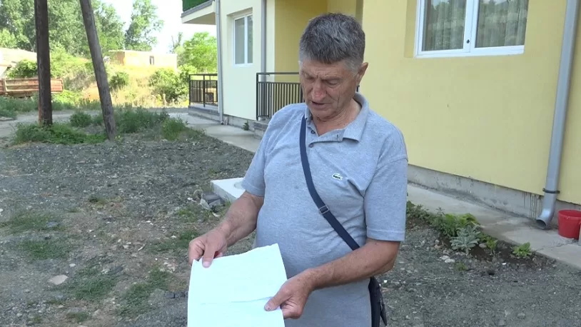 Četiri raseljene porodice u strahu da će biti izbačene iz stanova u Leposaviću 1 Slobdan Spasic