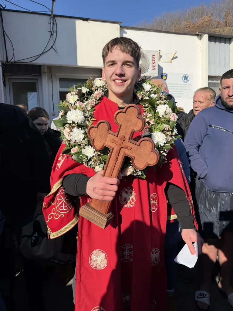 Oboren rekord na tradicionalnom plivanju za Časni krst na Gazivodama 2 IMG 9819