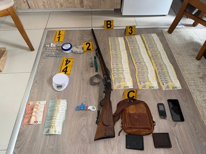 Kosovska policija u dve akcije uhapsila četiri osobe i zaplenila više od 25.000 evra 1 rasti nr 2