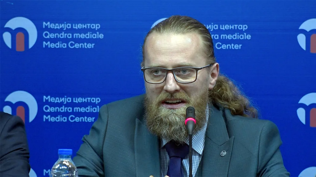 Sto dana posle: Kontinuitet stare politike u lokalnim samoupravama na Kosovu 1 Nedzmidin Sejdilar Foto Kim