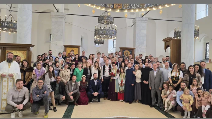 Venčanje Jovana i Maje u Sabornom hramu u Prizrenu (Foto: Radio Goraždevac) Venčanje Jovana i Maje u Sabornom hramu u Prizrenu (Foto: Radio Goraždevac)