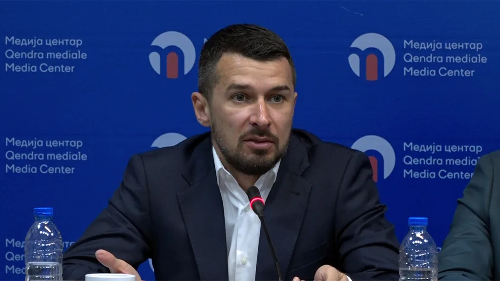 Sto dana posle: Kontinuitet stare politike u lokalnim samoupravama na Kosovu 2 Vladimir Radosavljevic Foto Kim