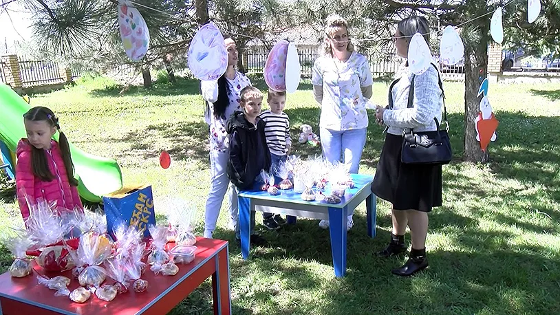 Više manifestacija uoči Vaskrsa i u Gračanici; U vrtiću u Čaglavici Vaskršnji bazar 2 bazar gracanica 3