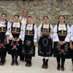 Učenici iz Novog Sada u višednevnoj poseti Orahovcu i Velikoj Hoči, danas obišli Goraždevac 1 688712864 1391465903010493 1483206473243294769 n