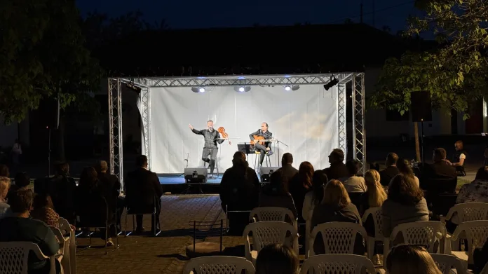 Sa koncerta grupe Kalem u Goraždevcu (Foto: Radio Goraždevac) Sa koncerta grupe Kalem u Goraždevcu (Foto: Radio Goraždevac)