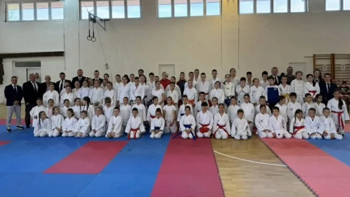 Foto: Karate klub Brezovica Foto: Karate klub Brezovica