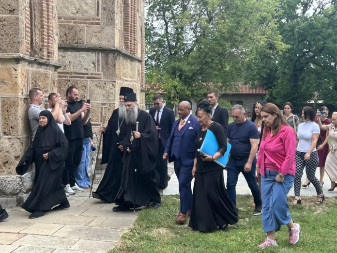 Berns i patrijarh SPC u Gračanici (Foto: KIM)
