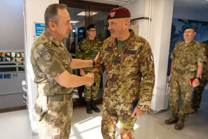 Novi komandant KFOR-a od jeseni biće italijanski general Roberto Vergori (Foto: KFOR) Novi komandant KFOR-a od jeseni biće italijanski general Roberto Vergori (Foto: KFOR)
