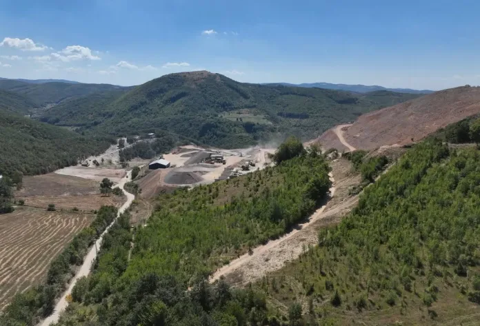 Koha-Zatvoren-kamenolom