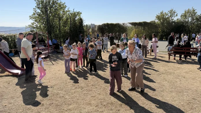 „Igre bez granica“ u Crkolezu (Foto: Radio Goraždevac) „Igre bez granica“ u Crkolezu (Foto: Radio Goraždevac)