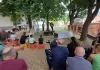 Predstava „Čekajući kraj partije“ izvedena u Velikoj Hoči Foto: Radio Goraždevac